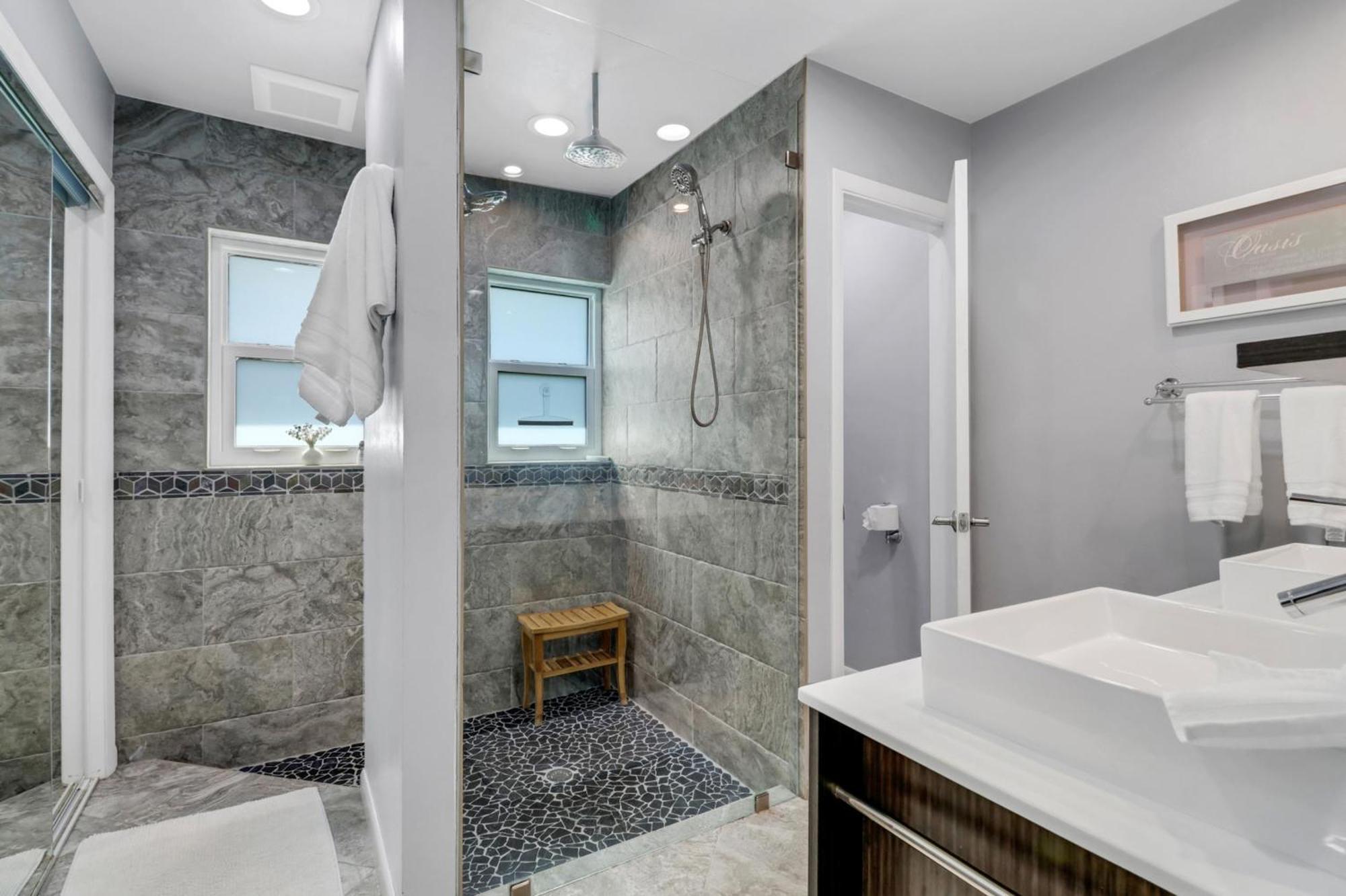 Inviting Lakeview Home L Pool L Close To Beaches มาร์โกไอส์แลนด์ ภายนอก รูปภาพ