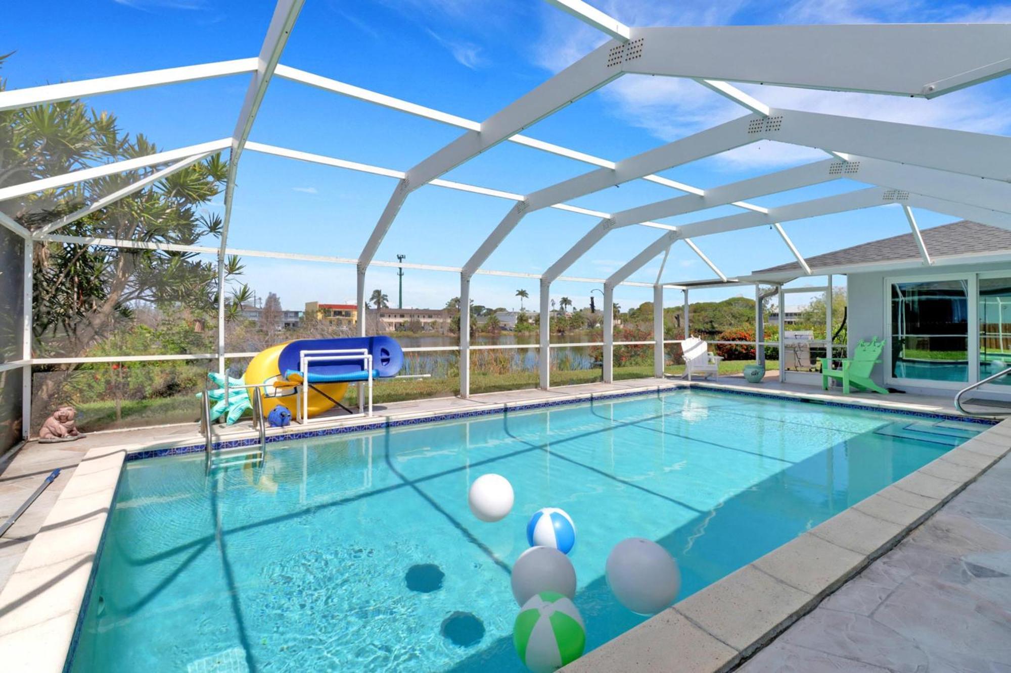 Inviting Lakeview Home L Pool L Close To Beaches มาร์โกไอส์แลนด์ ภายนอก รูปภาพ