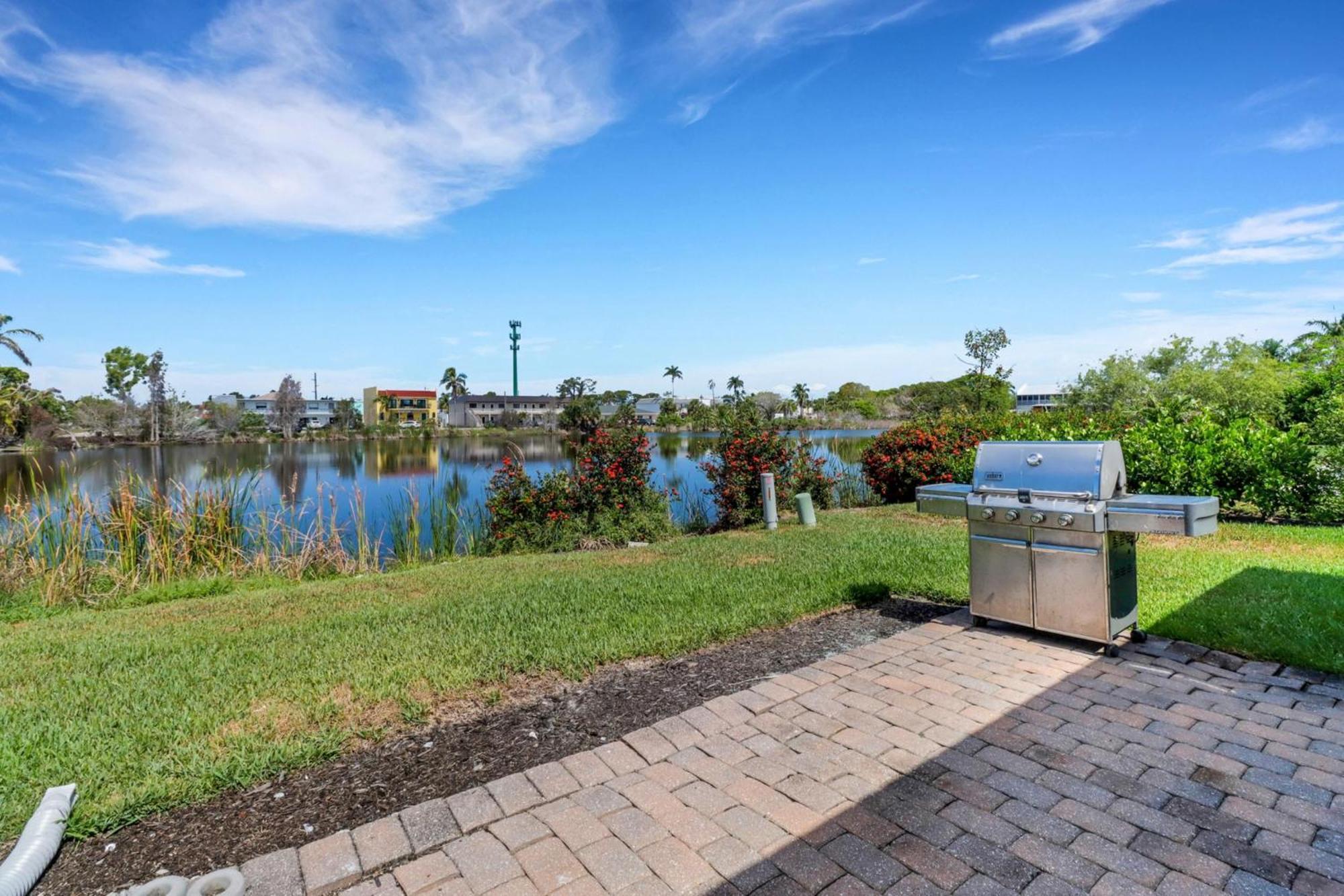 Inviting Lakeview Home L Pool L Close To Beaches มาร์โกไอส์แลนด์ ภายนอก รูปภาพ