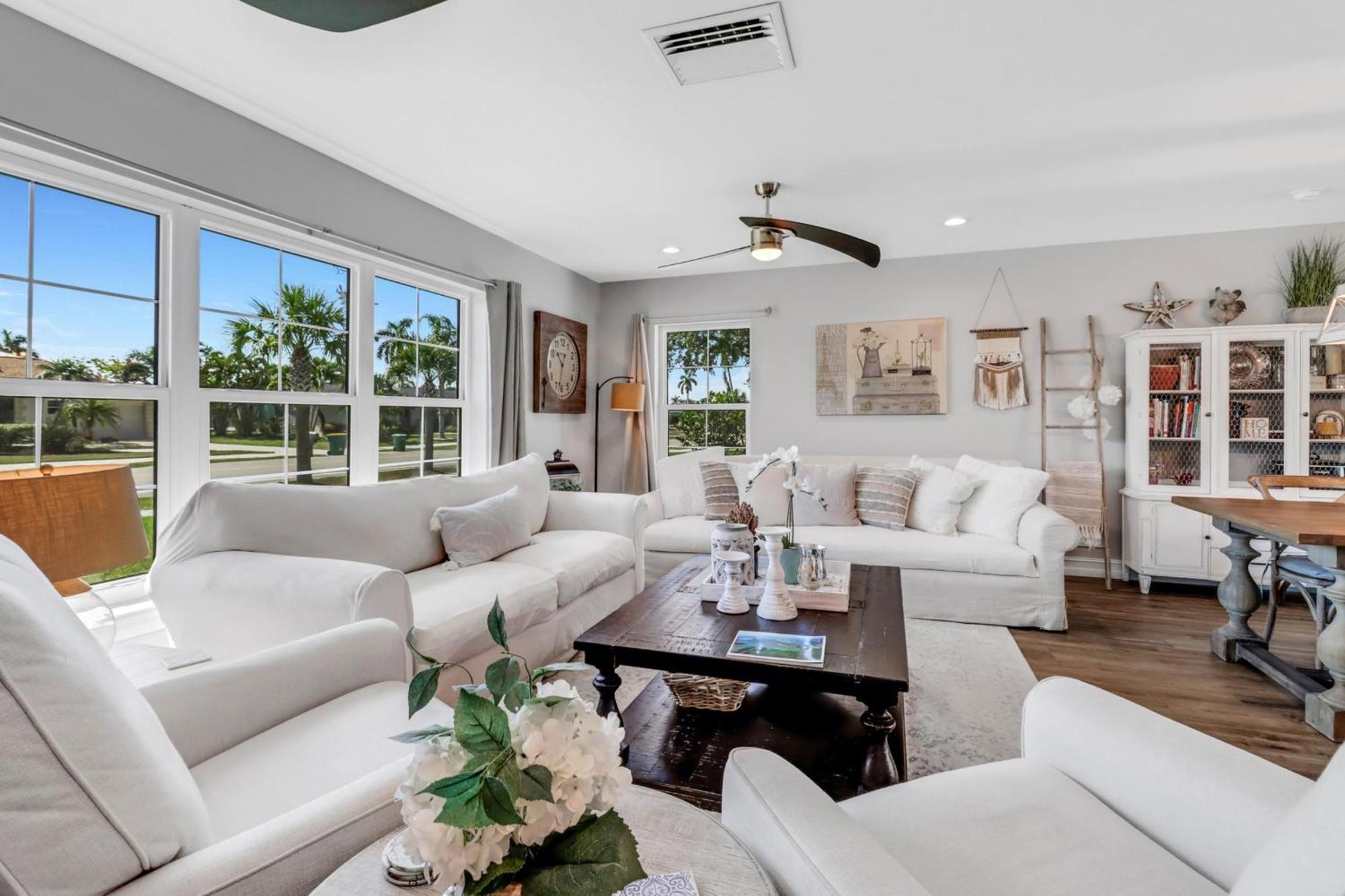 Inviting Lakeview Home L Pool L Close To Beaches มาร์โกไอส์แลนด์ ภายนอก รูปภาพ